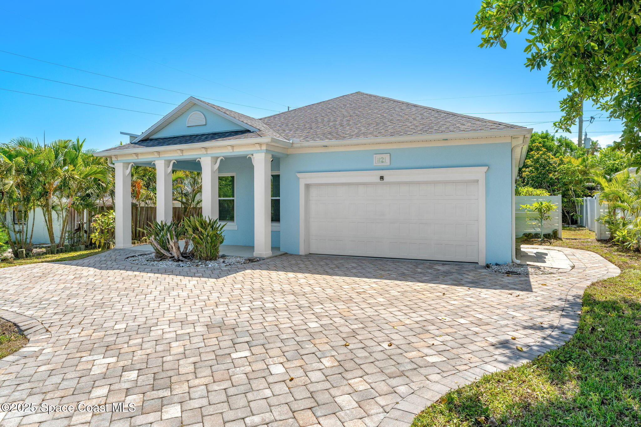 1121 S Orlando