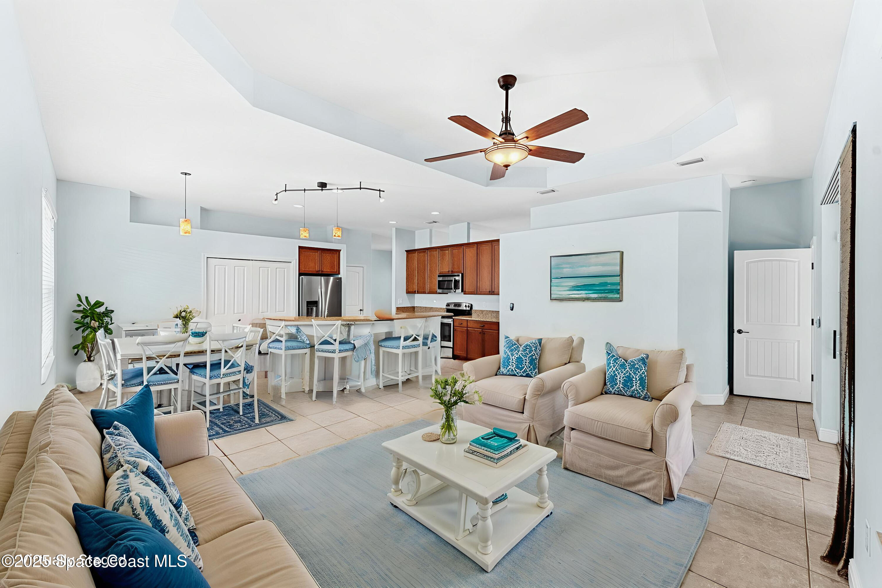 1121 South Orlando Avenue Cocoa Beach, FL 32931 - Photo 22 of 48 Virtually Staged- Family Room