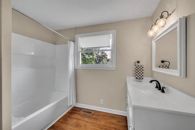 $449,900 | 909 Woods Lake Drive, Madison, TN 37115