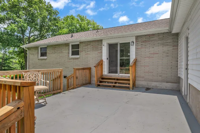 $449,900 | 909 Woods Lake Drive, Madison, TN 37115