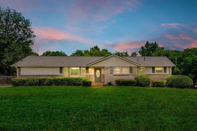 $449,900 | 909 Woods Lake Drive, Madison, TN 37115