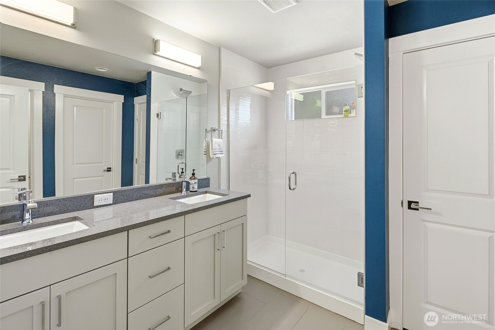 19611 3rd Drive Southeast, Unit 22 Bothell, WA 98012 - Photo 21 of 38