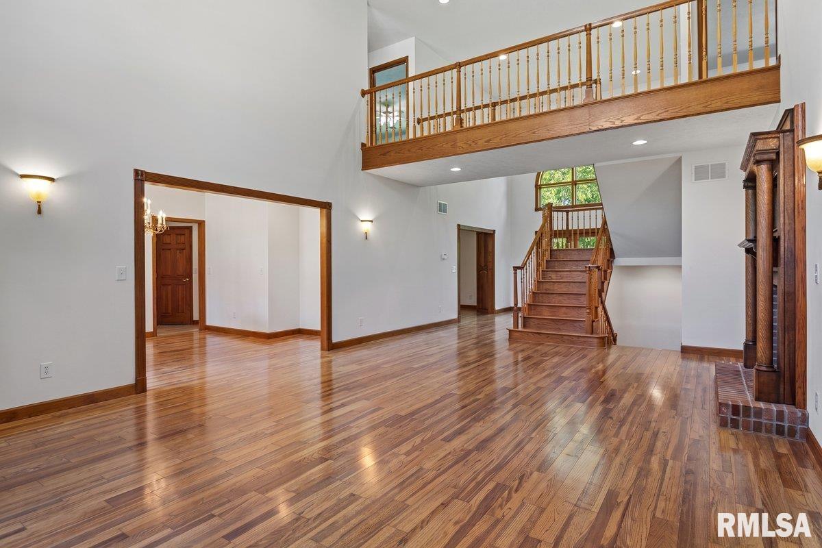 47 Woodland Trail Rochester, IL 62563 - Photo 4 of 96