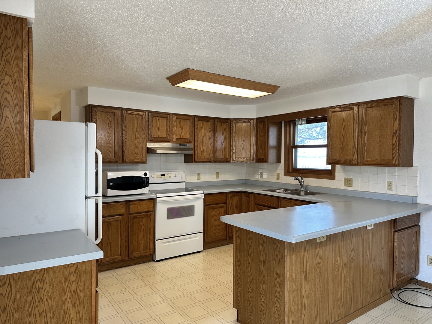 6753 Ellis Road Erie, IL 61250 - Photo 6 of 28