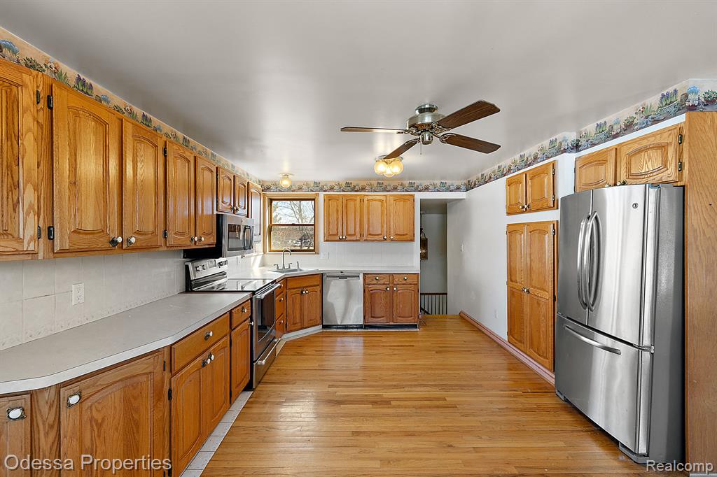 7525 22 Mile Road Utica, MI 48317 - Photo 33 of 79