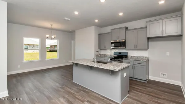 $416,900 | 6624 Palm Pointe Drive, Ocean Springs, MS 39564