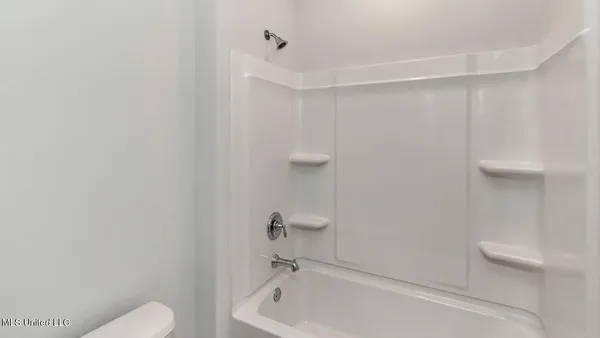 $416,900 | 6624 Palm Pointe Drive, Ocean Springs, MS 39564