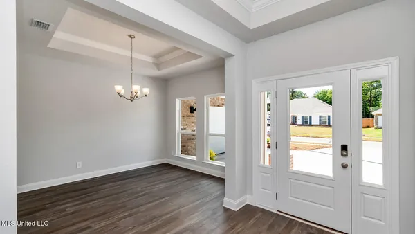 $416,900 | 6624 Palm Pointe Drive, Ocean Springs, MS 39564