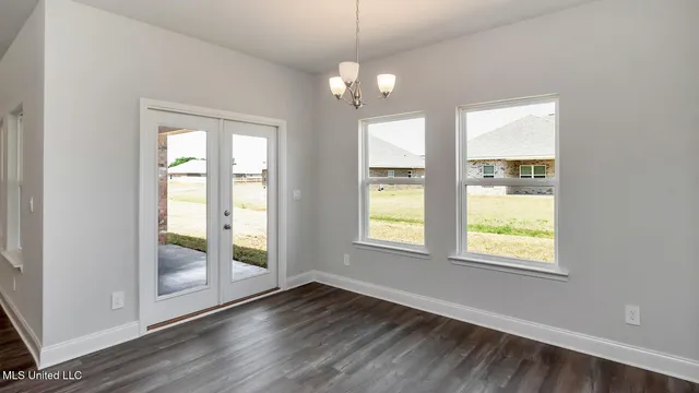 $426,900 | 6624 Palm Pointe Drive, Ocean Springs, MS 39564