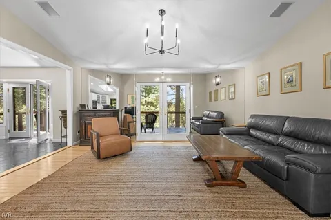 $3,995,000 | 643 2nd Creek Drive, Incline Village, NV 89451