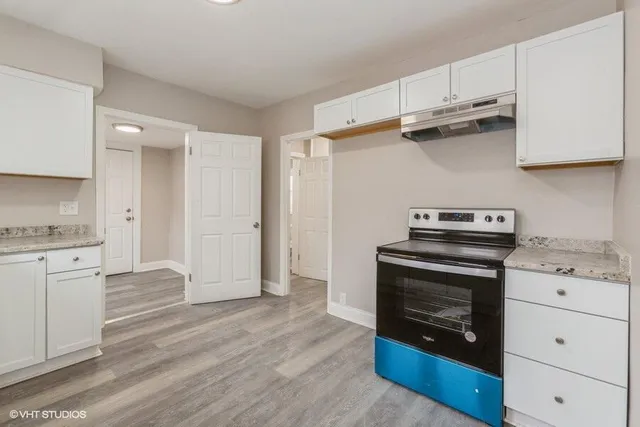 $143,900 | 979 Lavette Avenue, Benton Harbor, MI 49022