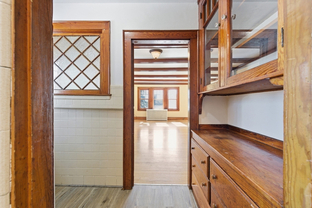 9 Clyde Road, Unit 2 Watertown, MA 02472 - Photo 14 of 21