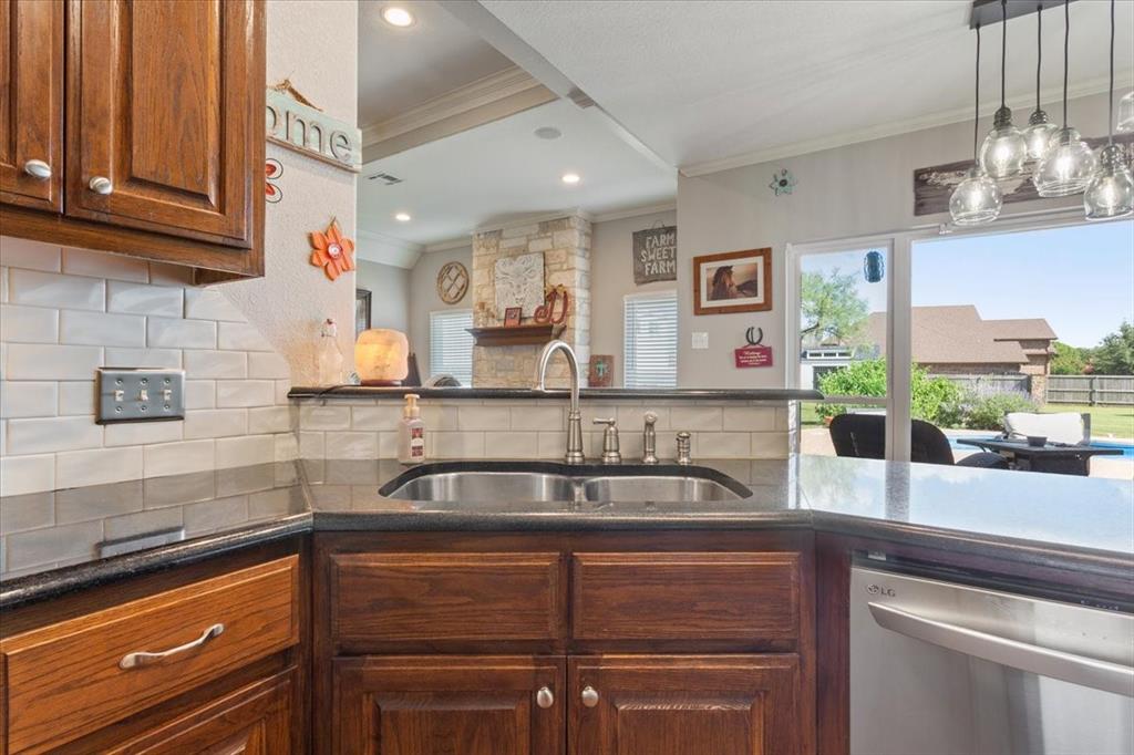 5404 Flat Rock Road Waco, TX 76708 - Photo 18 of 36