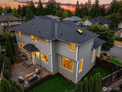 $1,825,000 | 2205 239th Place Northeast, Sammamish, WA 98074