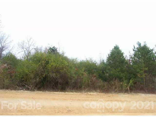 4 Petes Road Lincolnton, NC 28092 - Photo 1 of 1 Gallery Image 1