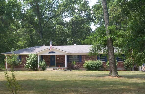 565 Raymond Road Shepherdsville, KY 40165 - Photo 1 of 1 Primary Photo