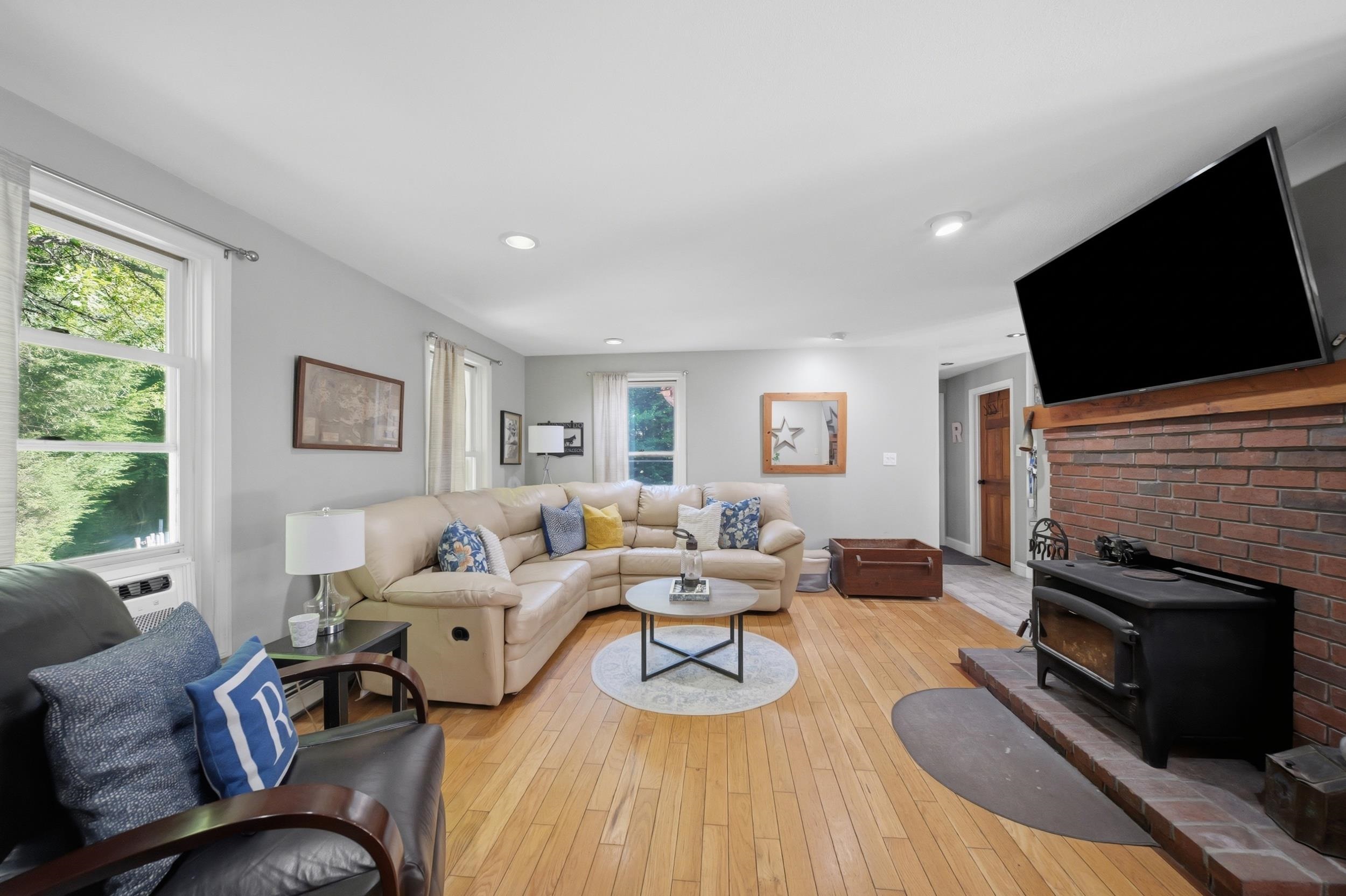 21 Stoney Brook Road Bow, NH 03304 - Photo 6 of 52 Gallery Image 6