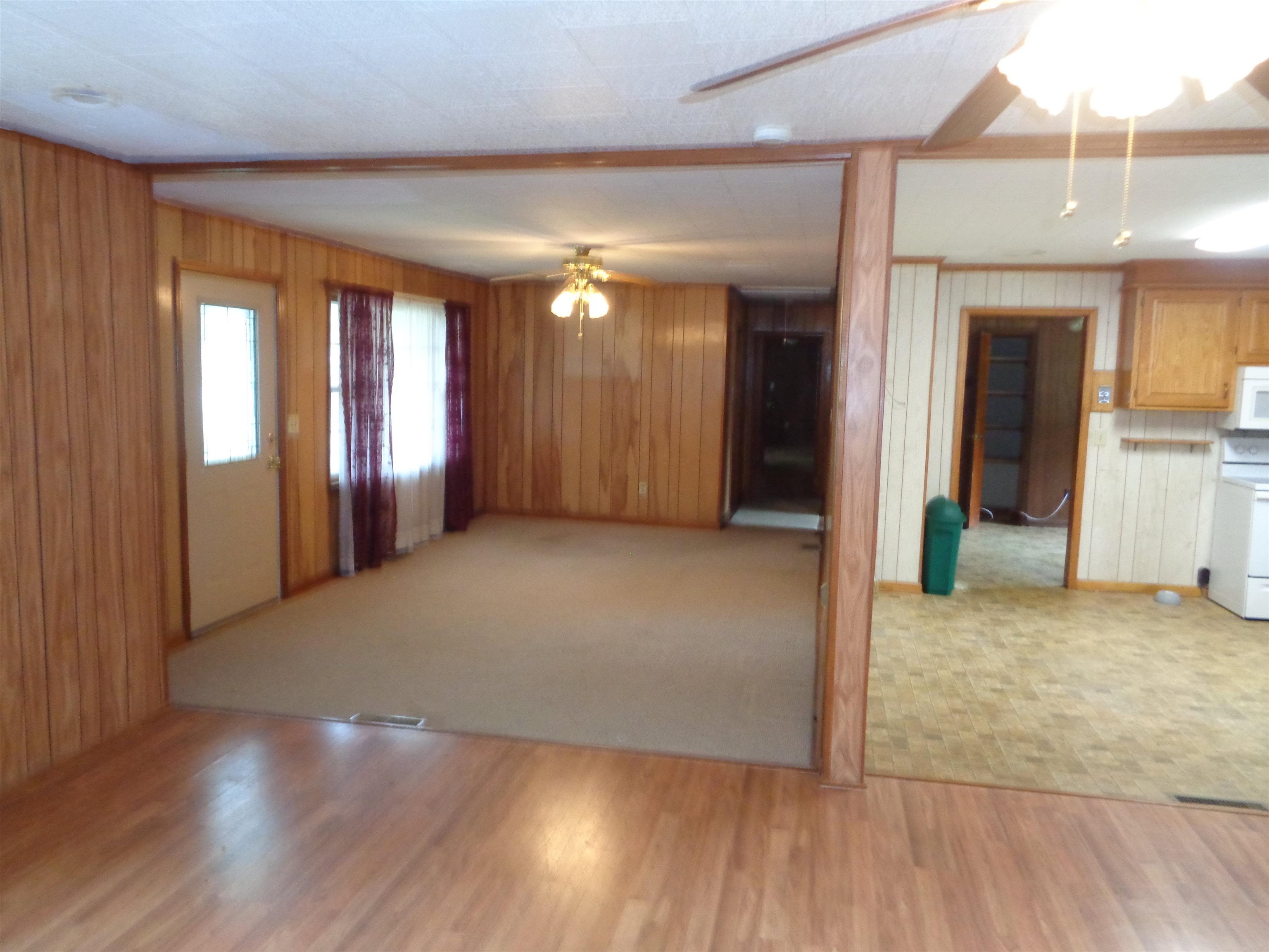 170 Mountainview Road Boiling Springs, SC 29316 - Photo 3 of 24