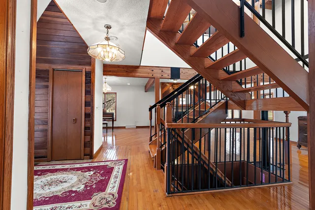 $525,000 | 1625 Lambeth Lane, New Lenox, IL 60451