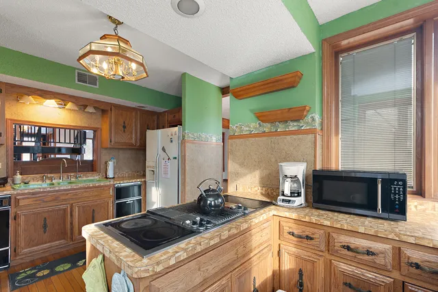 $525,000 | 1625 Lambeth Lane, New Lenox, IL 60451