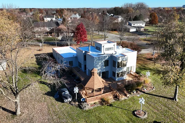 $525,000 | 1625 Lambeth Lane, New Lenox, IL 60451