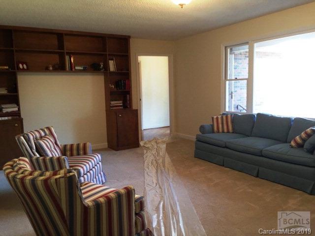1035 St Marys Church Road Morganton, NC 28655 - Photo 4 of 20 Gallery Image 4
