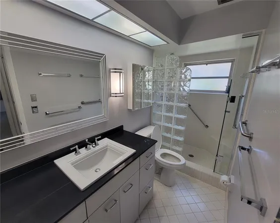 $1,750 | 1657 South Lake Drive, Unit 3, Clearwater, FL 33756