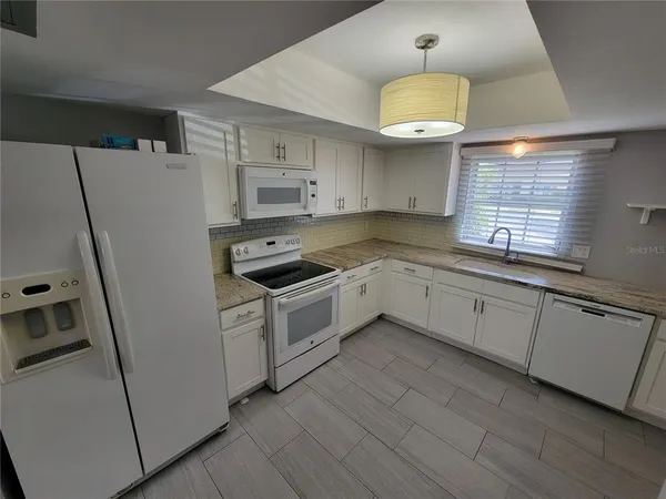 $1,750 | 1657 South Lake Drive, Unit 3, Clearwater, FL 33756