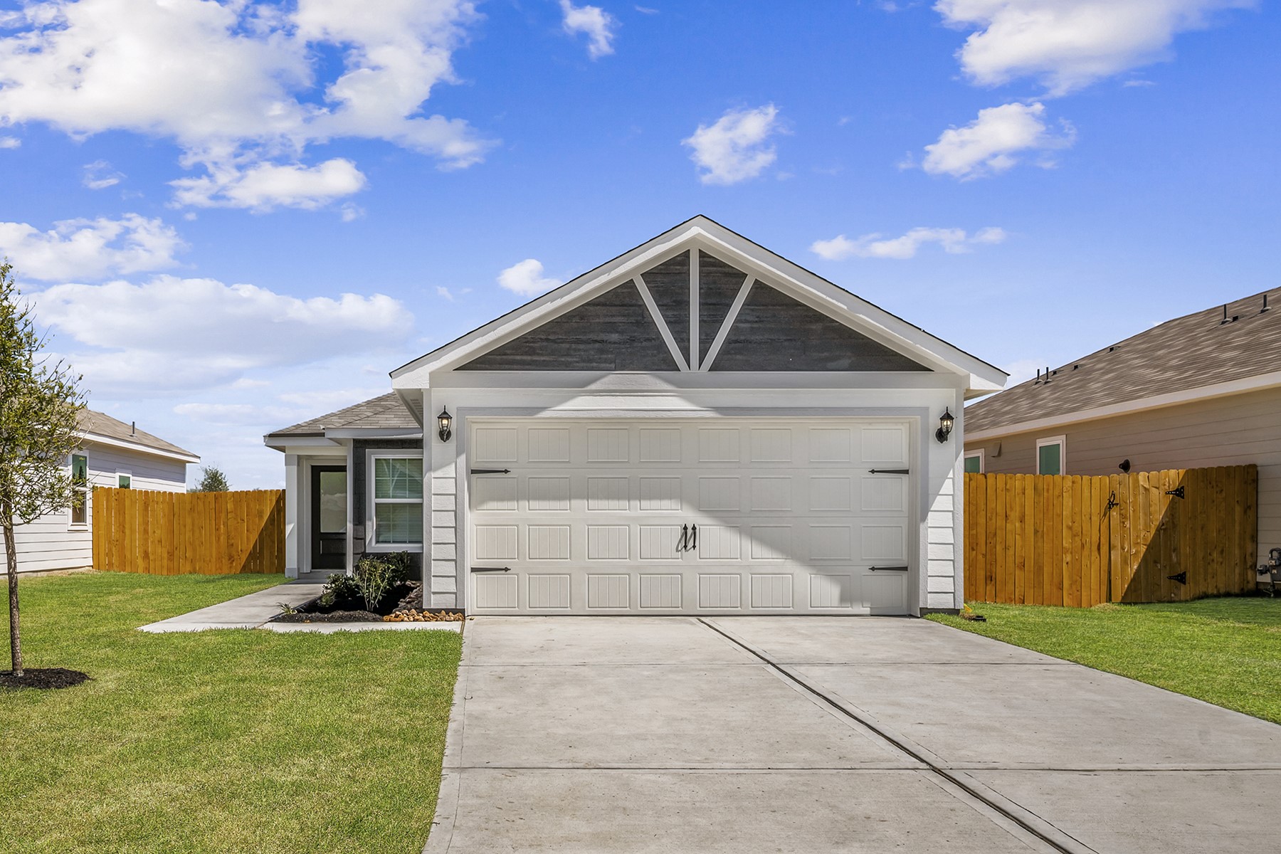10422 Red Cardinal Drive Cleveland, TX 77328 - Photo 11 of 11 a view of house with yard