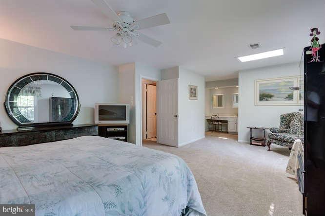 220 Environs Road Sterling, VA 20165 - Photo 17 of 30 Bedroom Master