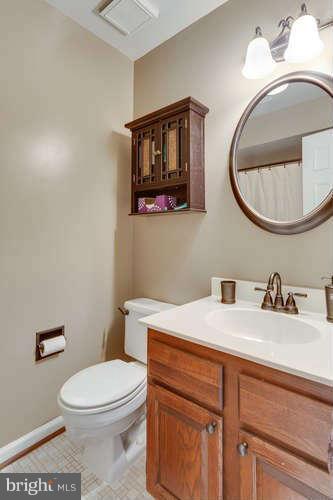 220 Environs Road Sterling, VA 20165 - Photo 19 of 30 Bath