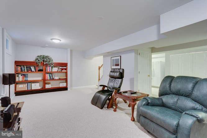 220 Environs Road Sterling, VA 20165 - Photo 21 of 30 Interior General