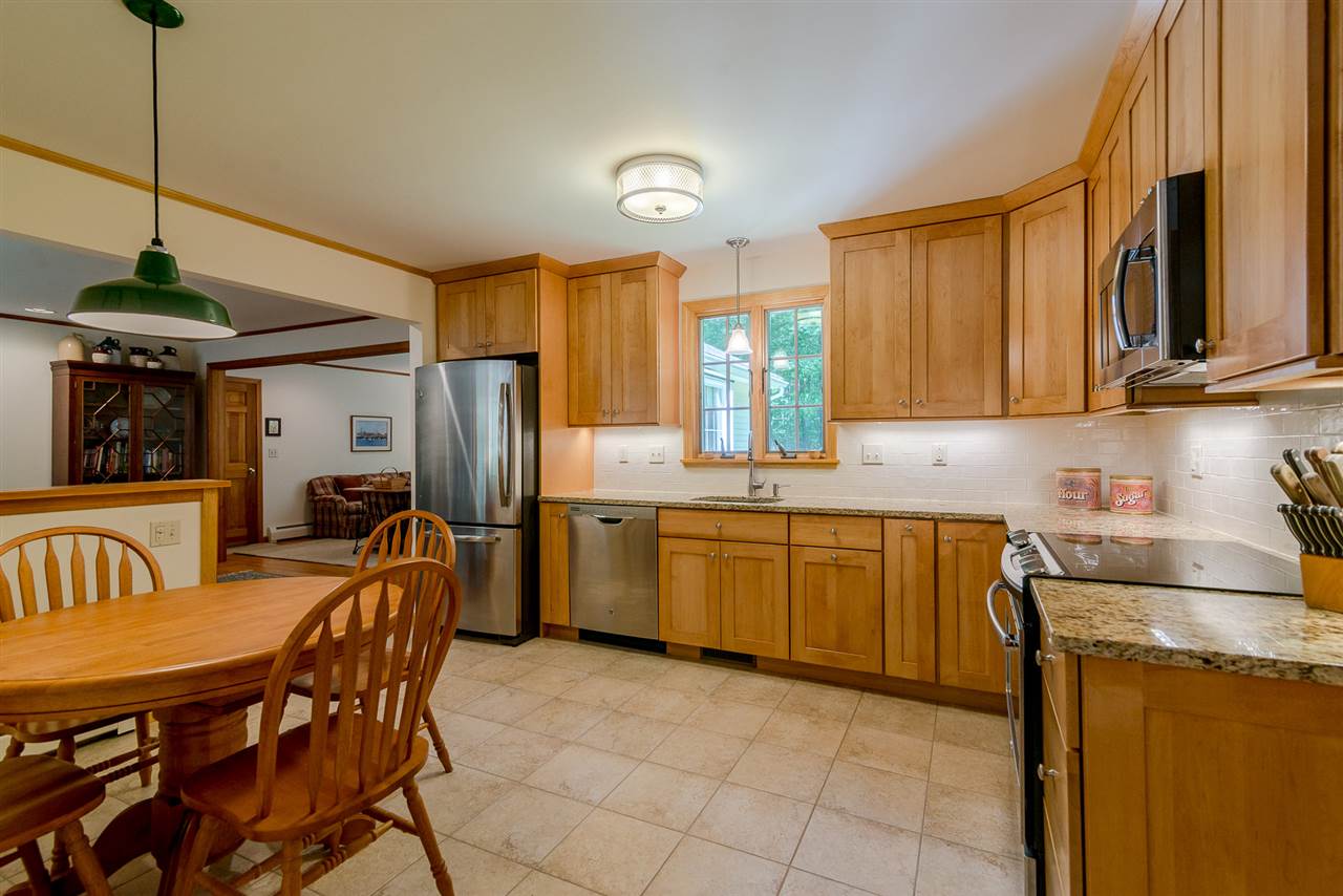 454 Powder-Horn Road Manchester, VT 05255 - Photo 4 of 16 Gallery Image 4
