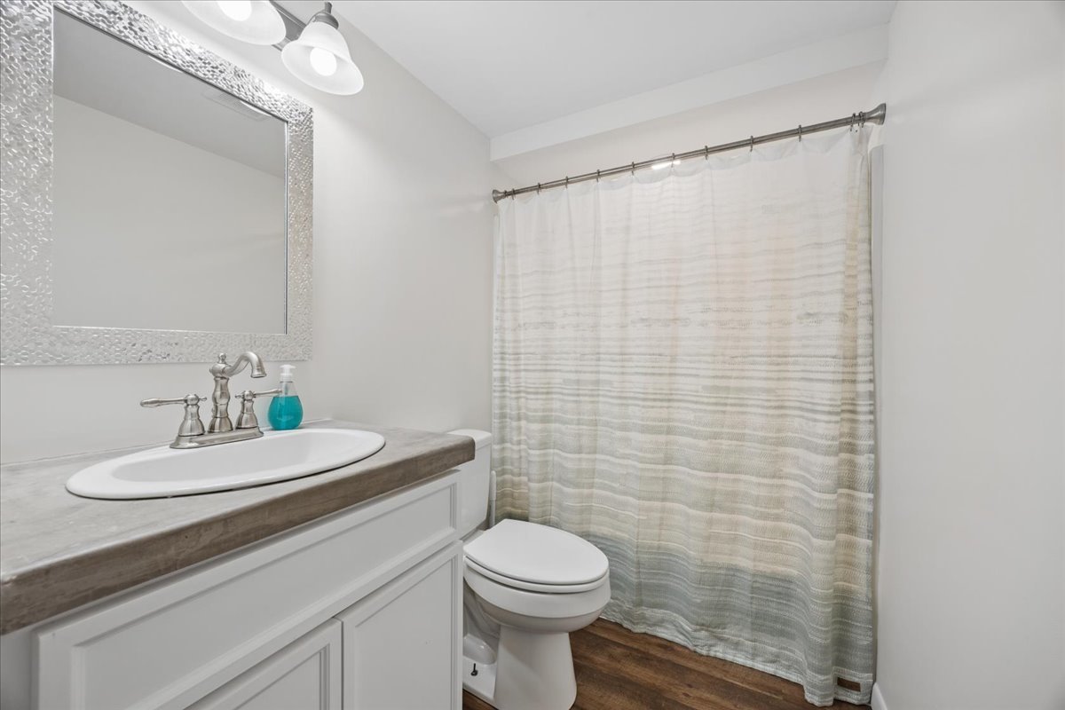 4944 Douglas Road, Unit 204 Downers Grove, IL 60515 - Photo 13 of 18