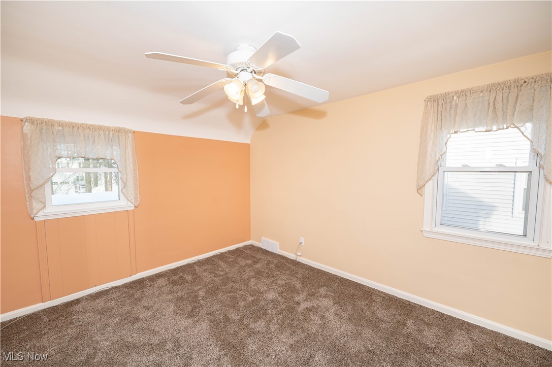 1120 Croyden Road Lyndhurst, OH 44124 - Photo 28 of 50