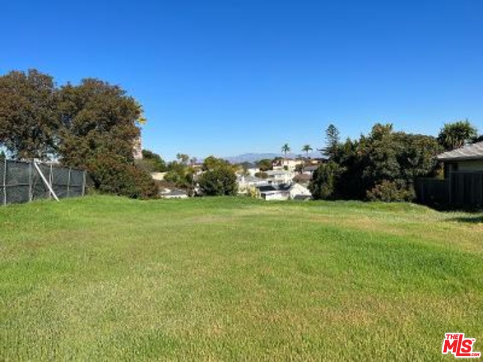 3771 Olympiad Drive View Park, CA 90043 - Photo 1 of 1 a view of a garden with houses