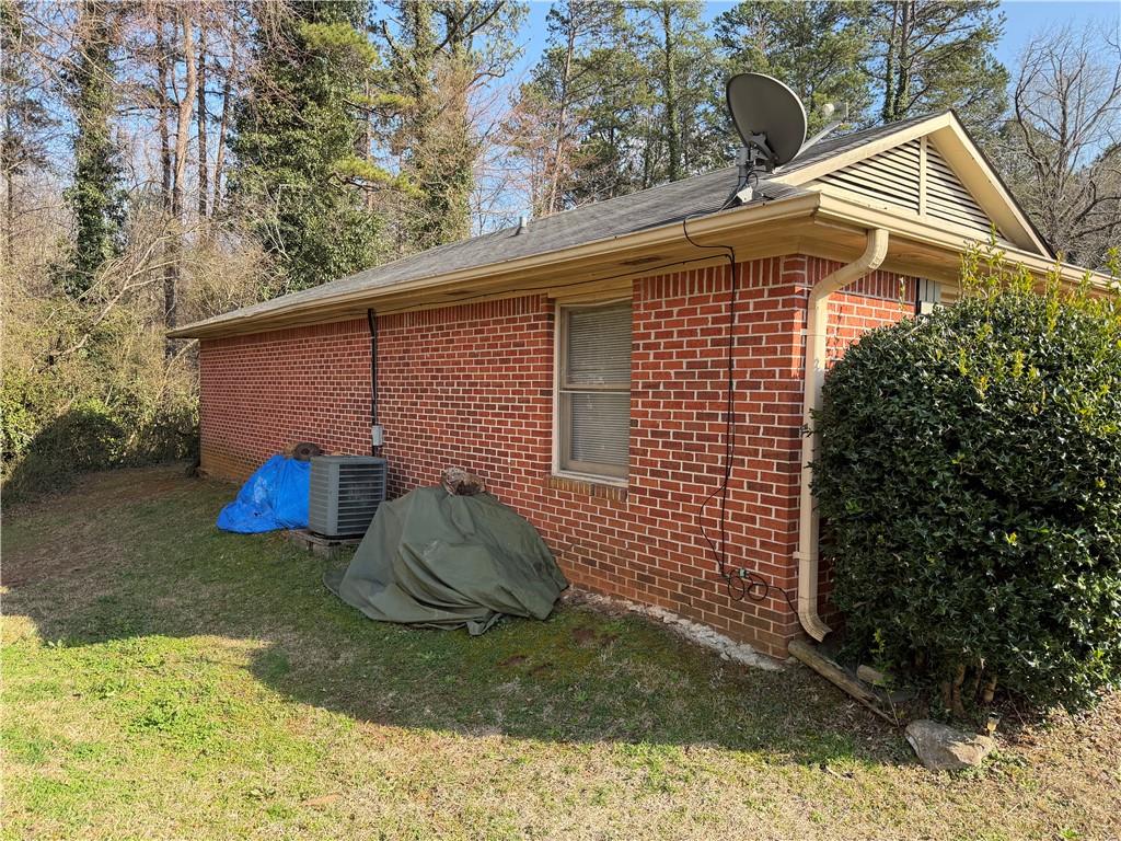 1628 Riverside Trail Northeast Conyers, GA 30013 - Photo 2 of 3