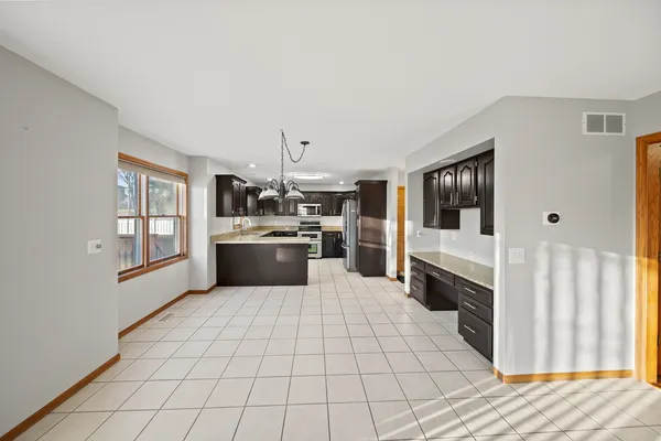 $480,000 | 4700 Heatherstone Road, Bettendorf, IA 52722