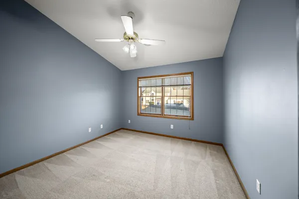 $480,000 | 4700 Heatherstone Road, Bettendorf, IA 52722