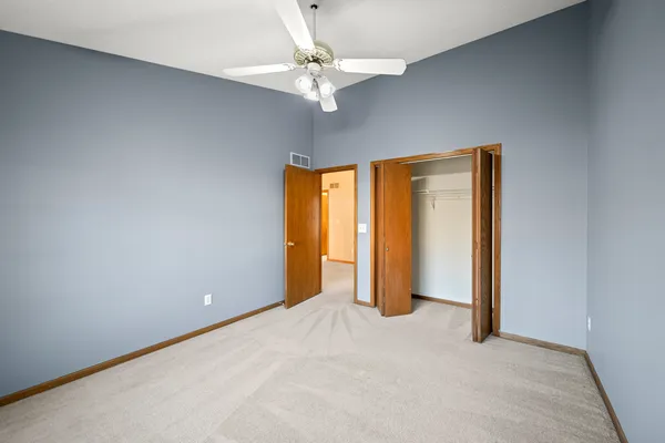 $480,000 | 4700 Heatherstone Road, Bettendorf, IA 52722