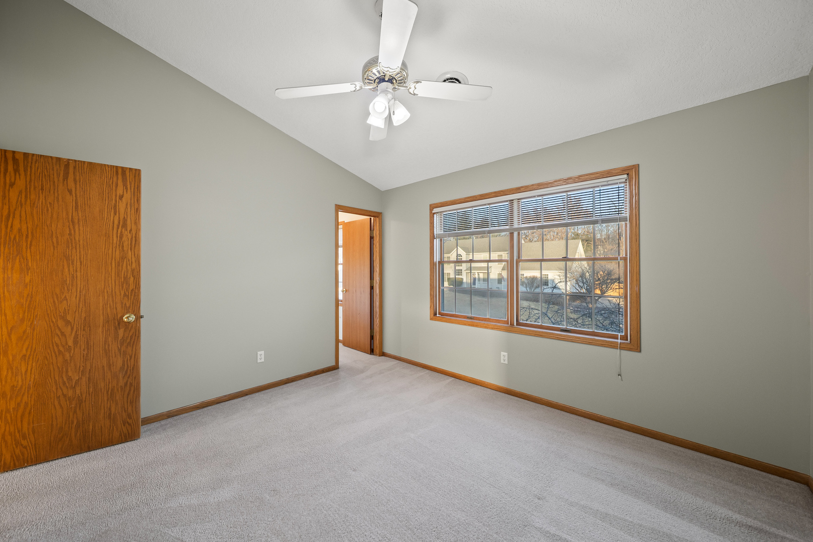 4700 Heatherstone Road Bettendorf, IA 52722 - Photo 31 of 40 Gallery Image 31