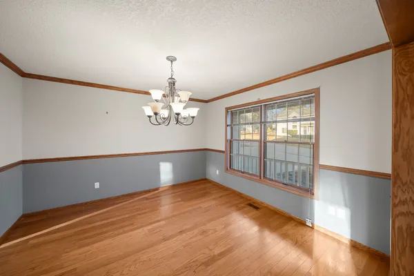 $480,000 | 4700 Heatherstone Road, Bettendorf, IA 52722