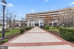 $3,350 | 8054 Nicosh Circle Ln Falls, Unit 44, Falls Church, VA 22042