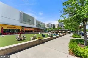 $3,350 | 8054 Nicosh Circle Ln Falls, Unit 44, Falls Church, VA 22042