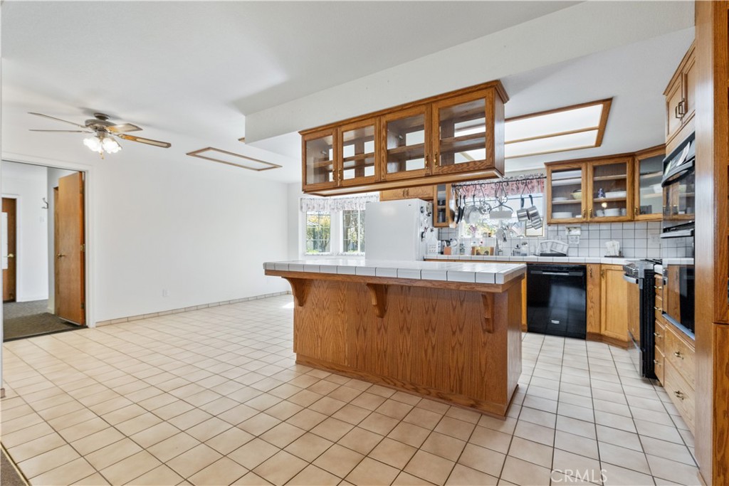 5335 Monterey Road Paso Robles, CA 93446 - Photo 10 of 50