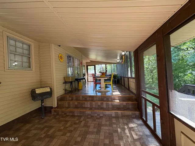 $444,900 | 1700 Brentwood Drive, Greeneville, TN 37743