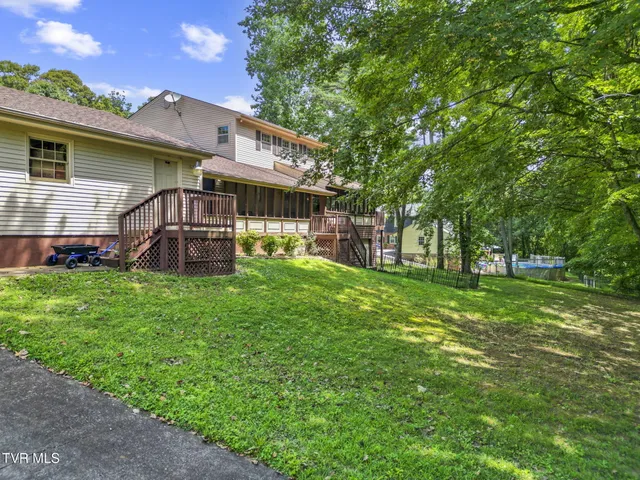 $444,900 | 1700 Brentwood Drive, Greeneville, TN 37743