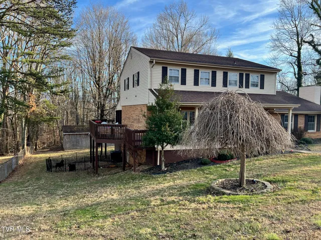 $444,900 | 1700 Brentwood Drive, Greeneville, TN 37743