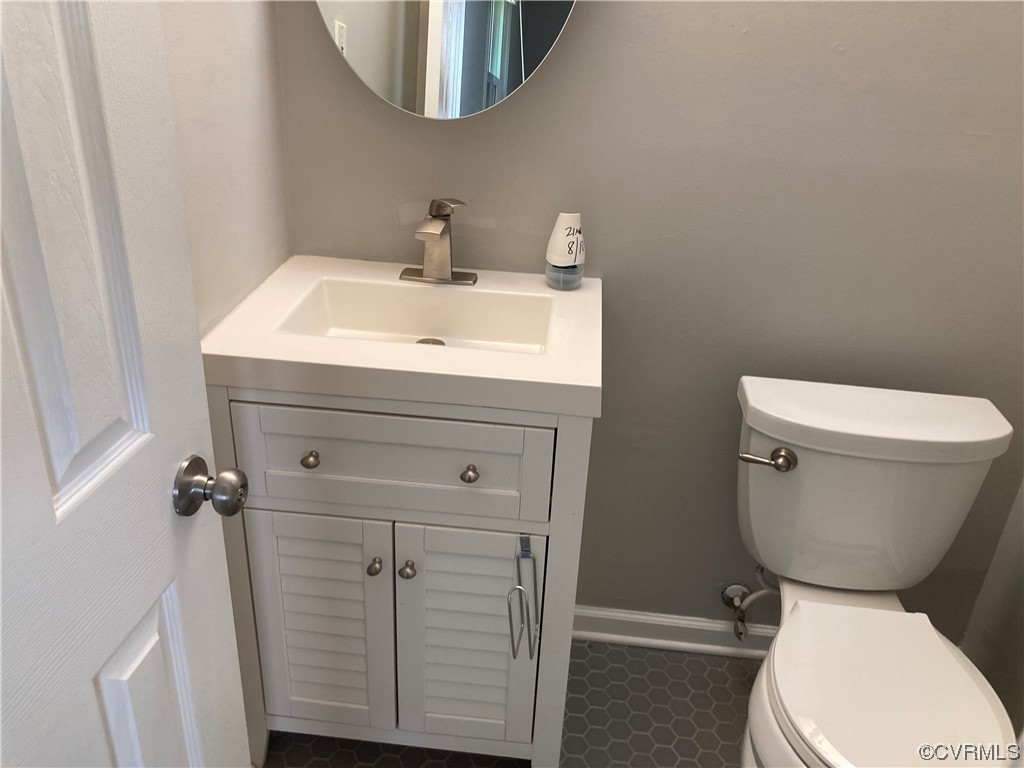 9003 Tweed Road Richmond, VA 23228 - Photo 16 of 20 Gallery Image 16