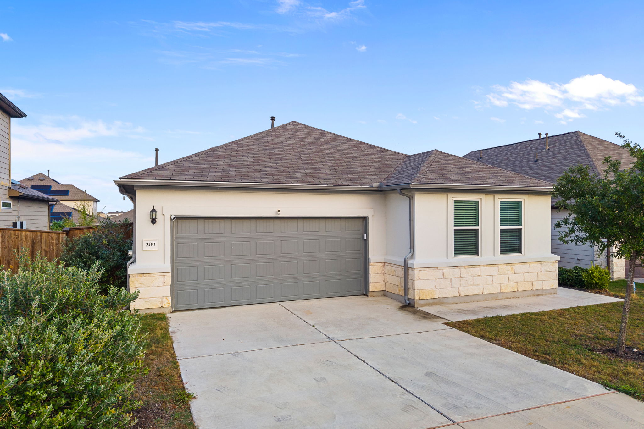209 Thurman Holt Road Hutto, TX 78634 - Photo 1 of 1
